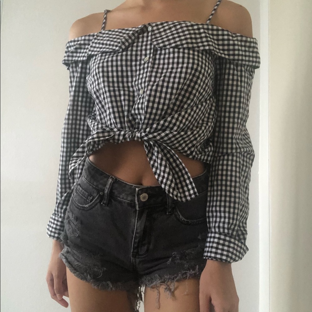 Crop Gingham Off-the-Shoulder Shirt